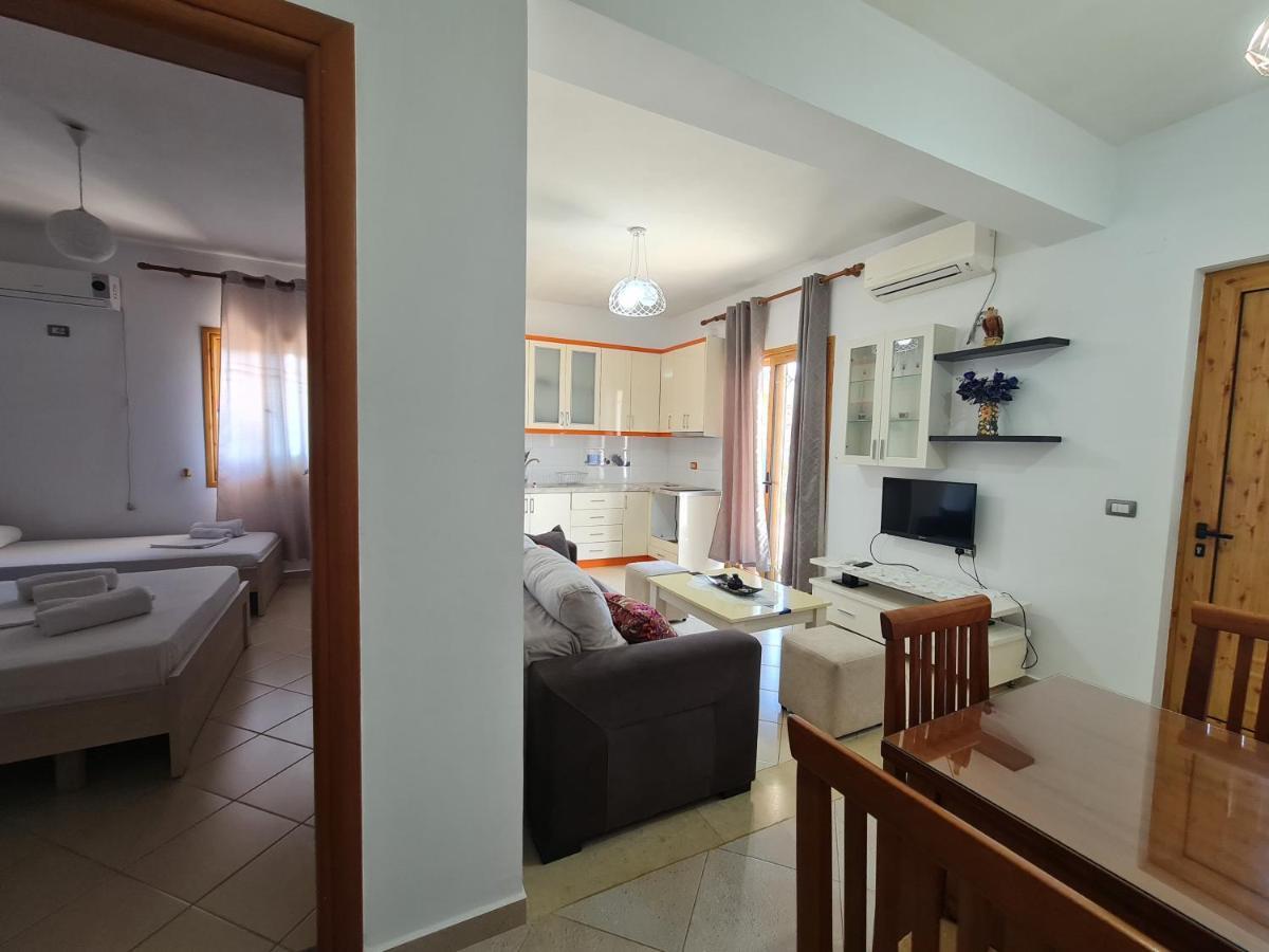 Guesthouse Emanuel Ksamil Esterno foto