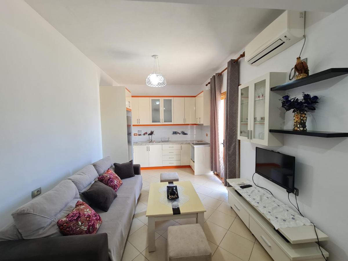 Guesthouse Emanuel Ksamil Esterno foto