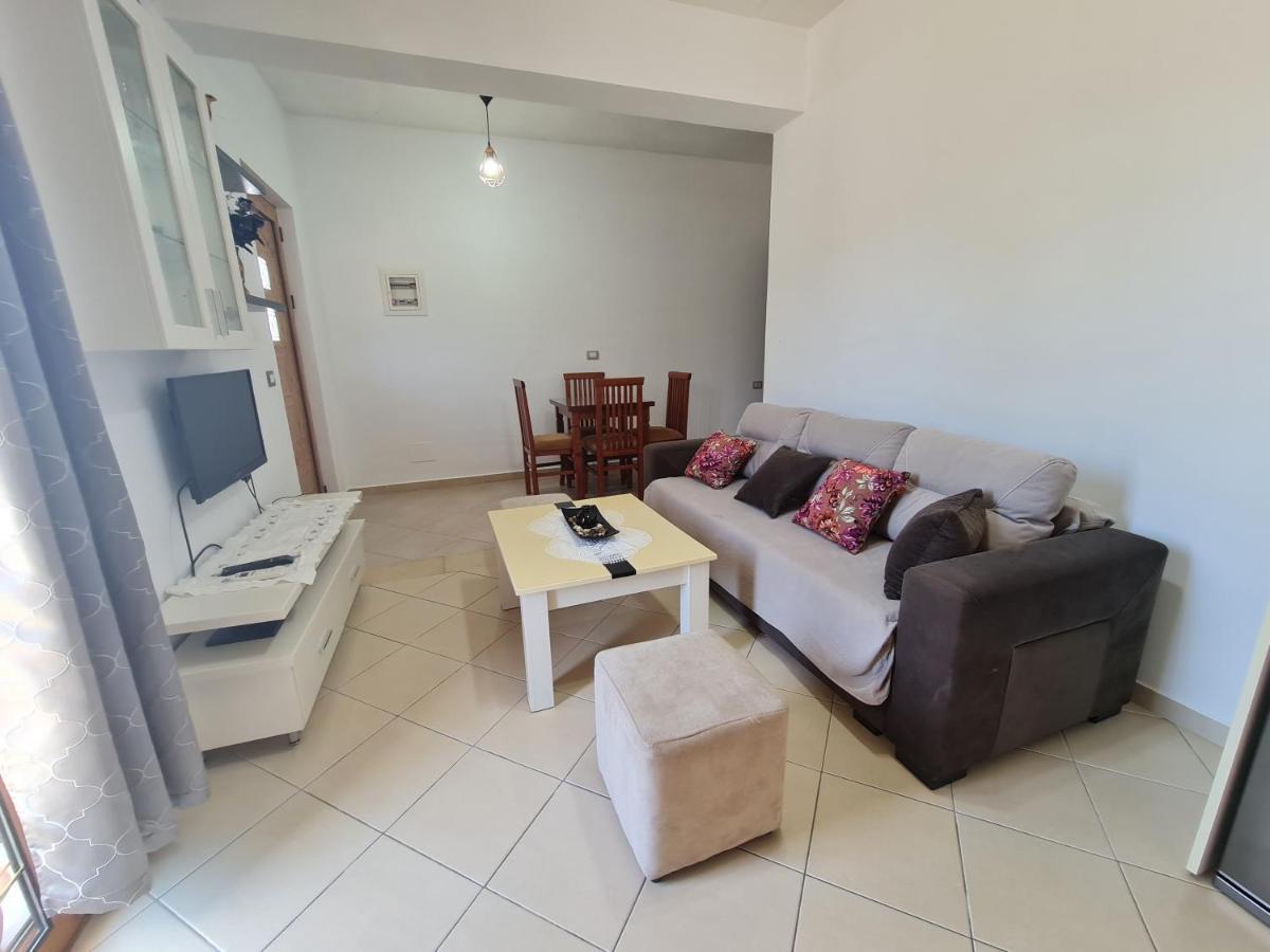 Guesthouse Emanuel Ksamil Esterno foto