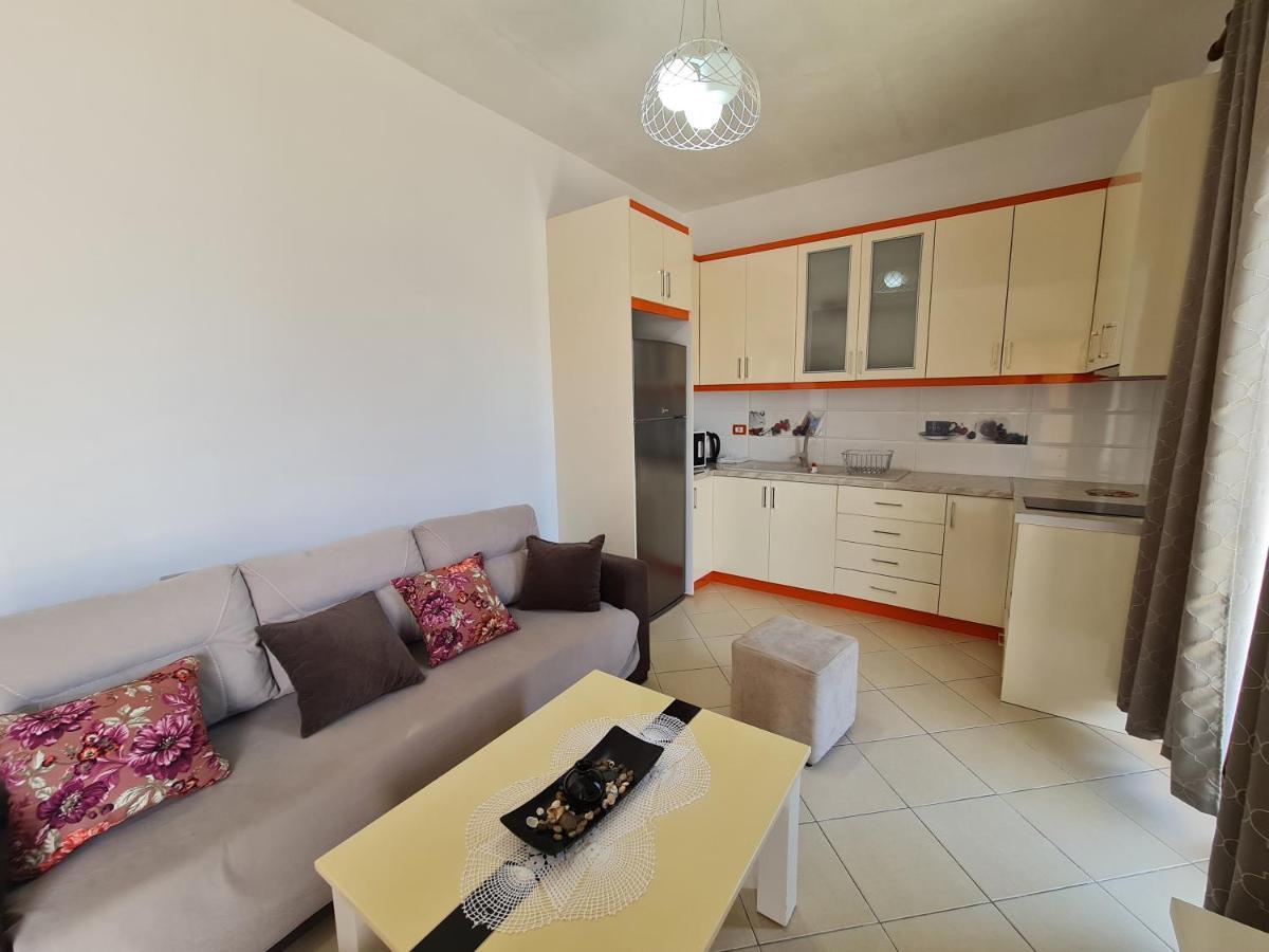 Guesthouse Emanuel Ksamil Esterno foto