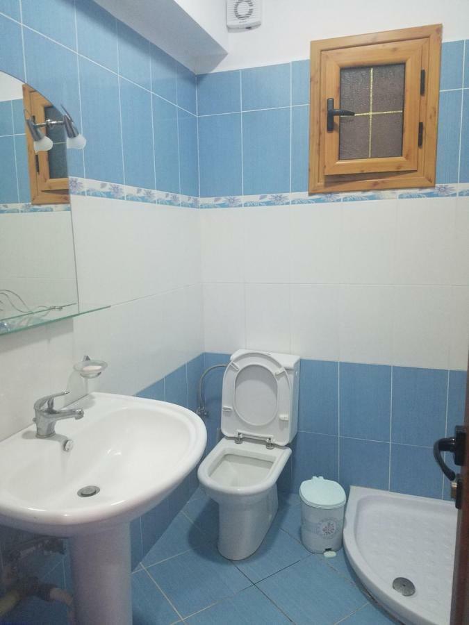 Guesthouse Emanuel Ksamil Esterno foto